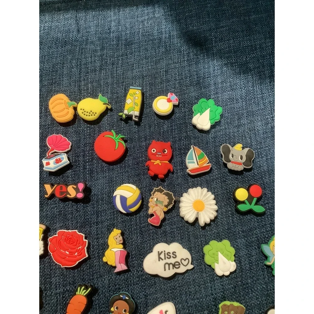 Lot of 66 Random Croc Charms